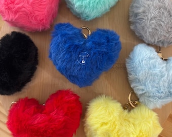 Fuzzy Heart Keychain – Plush Heart Bag Charm with Gold Hardware – Cute Gift for Bags, Backpacks, Purses & Valentine Favors