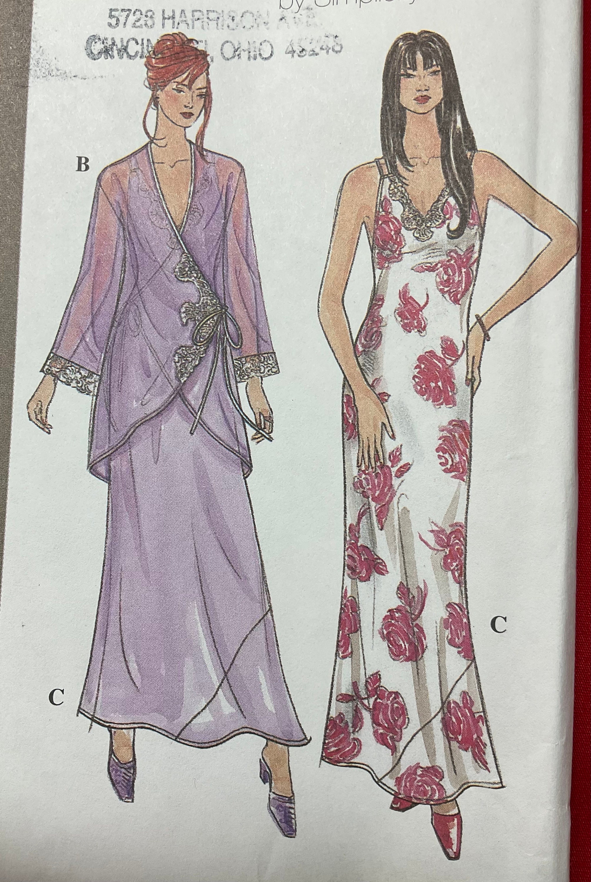 Amazon | SIMPLICITY 8912 MISSES ROBE & BIAS NIGHTGWN :4-6-8