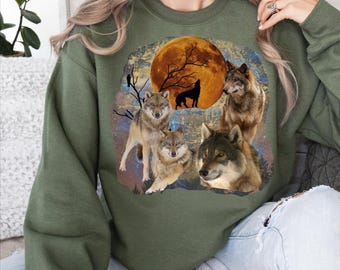 Wolf 90s Vintage Graphic Sweatshirt,  2000s Nature Hoodie