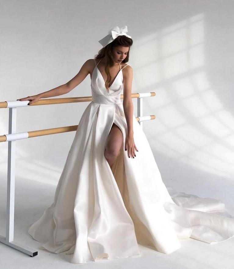 Drop Waist Wedding Dresses - Kleinfeld Bridal
