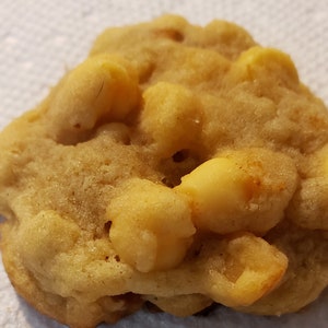 Macadamia nut white chocolate cookies