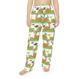 Cozy Deer Pajama Pants: Nature-Inspired Women&#39;s Lounge Wear