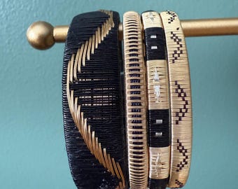 Woven Werregue Gold & Palm Fiber Bangle 1.5cm | Colombian Artisan Jewelry