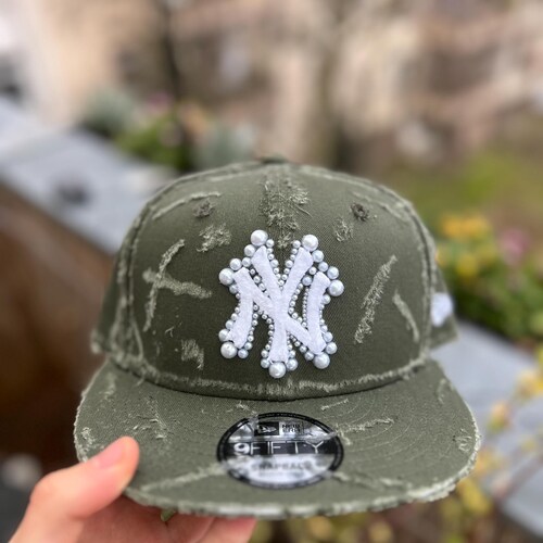 帽子 New Era Vintage Custom Jewelry Cap Custom Pearl New Era Snapback Cap - Etsy