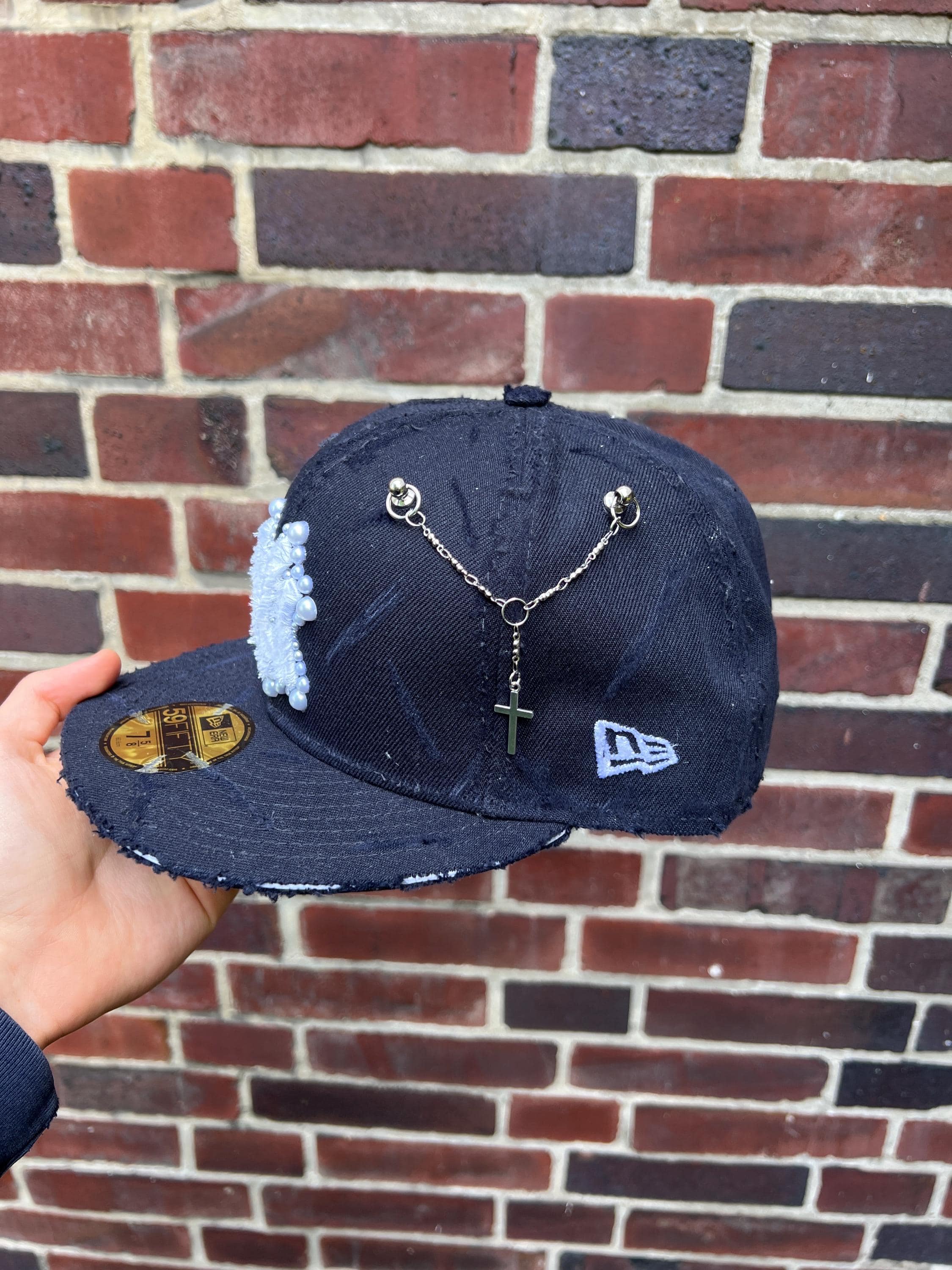 帽子 New Era Vintage Custom Jewelry Cap Custom Pearl New Era Fitted Cap - Etsy