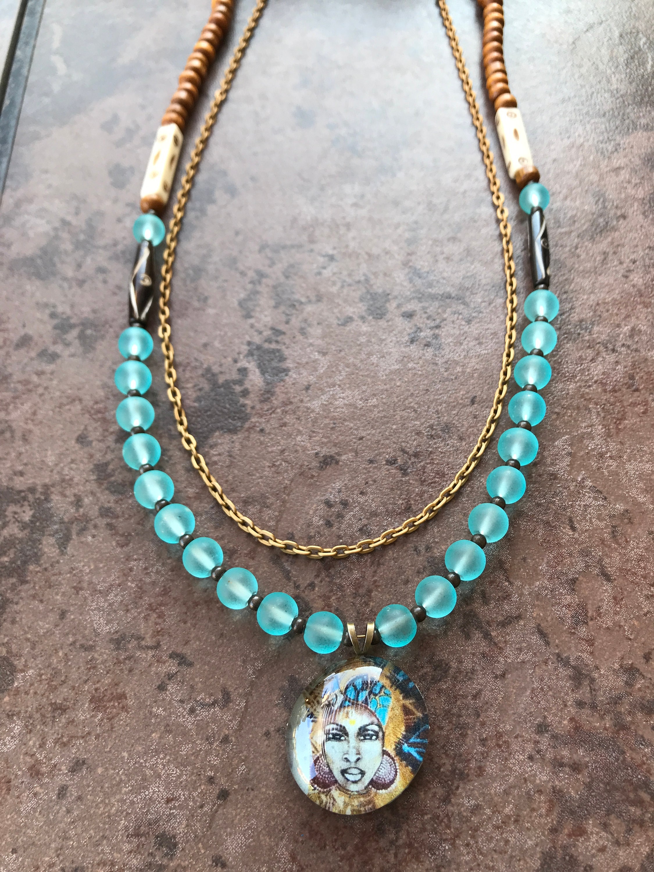 Collier Long EastOasis - Perles De Verre Et D'os Mélangées - Style Ethnique Africain - Vintage Fait Main