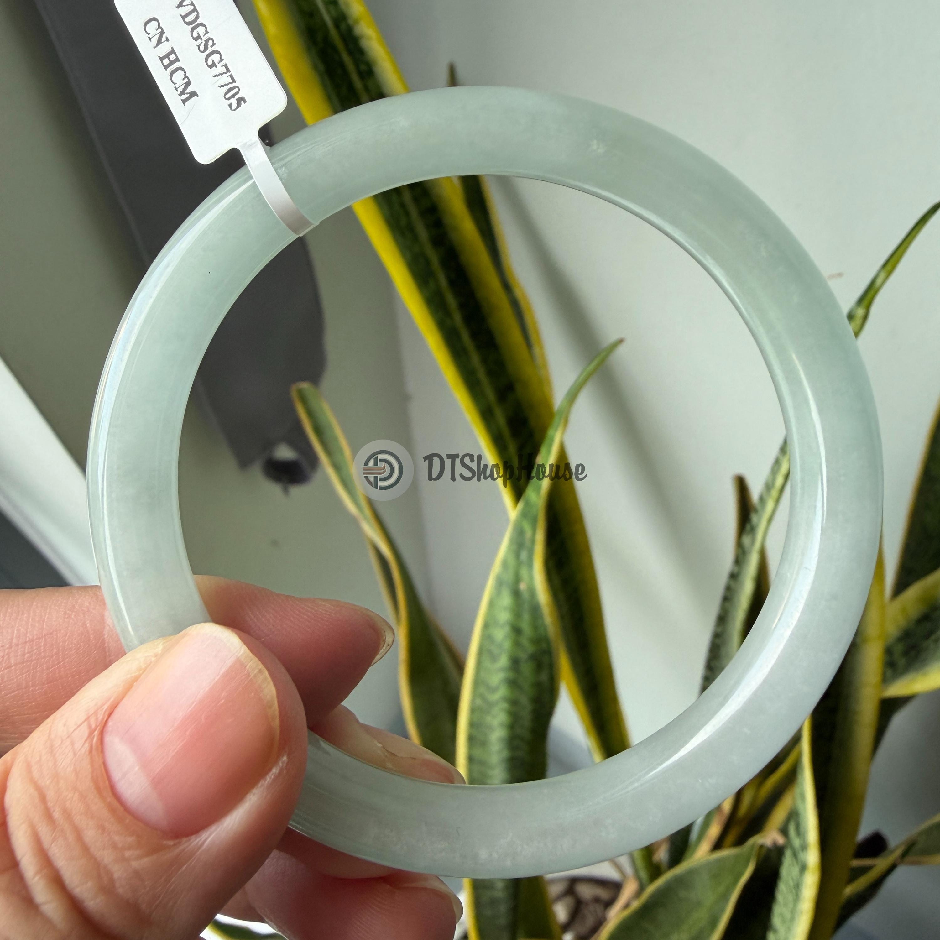 ミャンマー産57mm白翡翠バングル - Etsy 日本
