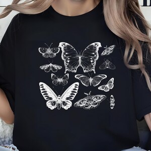 Vintage Butterfly Shirt, Butterfly Lover Shirt, Cottage Core Shirt, Butterfly Graphic Shirt, Cottagecore Shirt, Cottagecore Aesthetic Shirt