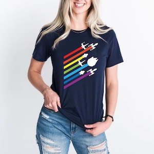 Camiseta de Star Wars del Orgullo LGBT: Camiseta del Escuadrón Arcoíris, Camiseta LGBT para viaje a Disneyland imagen 5