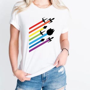 Camiseta de Star Wars del Orgullo LGBT: Camiseta del Escuadrón Arcoíris, Camiseta LGBT para viaje a Disneyland imagen 6