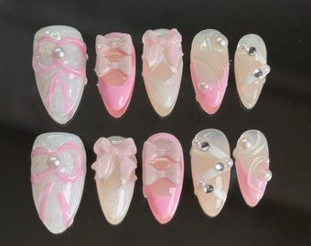 Sweet Bow Press-on Nails: Pink & White 3D Charm Almond Set