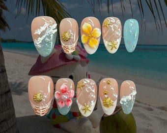 Kurze Almond Press-on Nails Beach Inspo Waves Nette Vacay Nägel