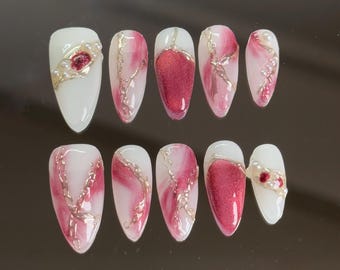 Rose Quartz Press-on Nails: Red Marble, Gold Chain, Almond Shape