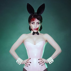 Lady Lucie Latex Bunny Girl Set