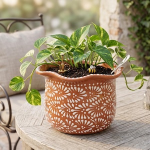 Hand Painted Mexican Talavera Scalloped Rim Planter Pot, Tabletop Medium, Brown & White, Cielito Lindo