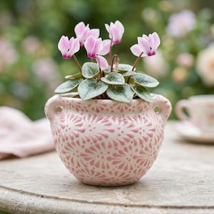 Pot de fleurs mexicain en faïence de Talavera, peint à la main, avec anses, petit modèle de table, ivoire et rose, Cielito Lindo