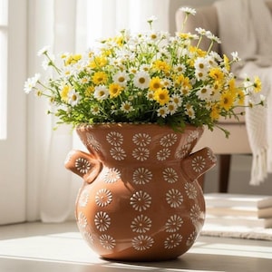 Hand Painted Mexican Talavera Planter Pot with Handles, Brown & White Signature Daisies – Free Shipping (Contiguous U.S. Only)