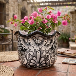 Pot de fleurs mexicain Talavera à rebord festonné peint à la main, grand plateau de table, noir et blanc