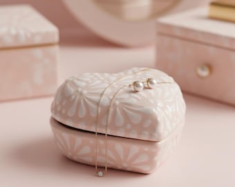 Hand Painted Mexican Talavera Heart Jewelry Trinket Box, Ivory Cream and White