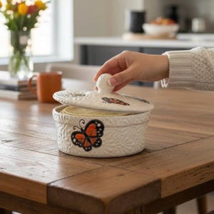 Hand Painted Talavera Tortilla Warmer “Tortillero”, Ivory & White Cielito Lindo, Butterfly