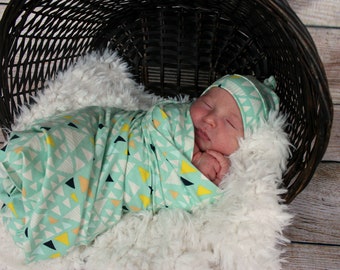 Swaddle Set Boy or Girl Blanket and Top Knot Hat - Stretchy Jersey Knit Swaddle for Baby Boy or Girl - Newborn Gift Set - Mint Triangle
