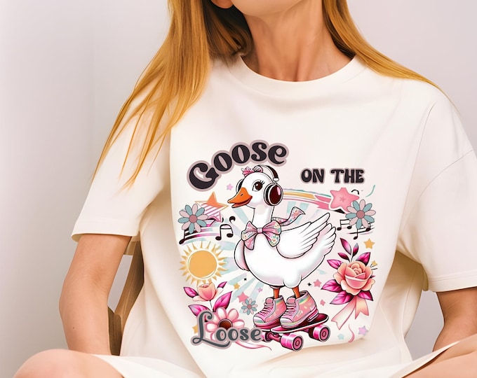 Parody Retro Goose Graphic Tee: Playful Summer Apparel for Bird Enthusiasts & Animal Lovers