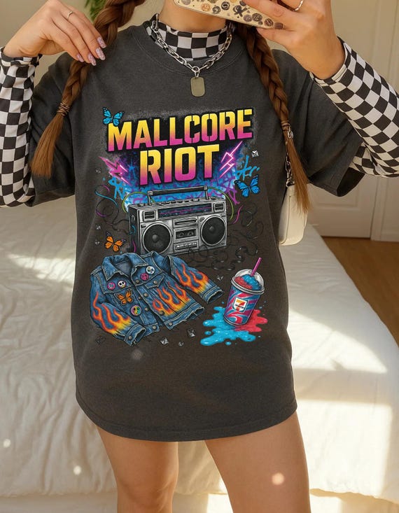 Mallcore Riot Graphic Tee: 90s Grunge Skater Style Alternative