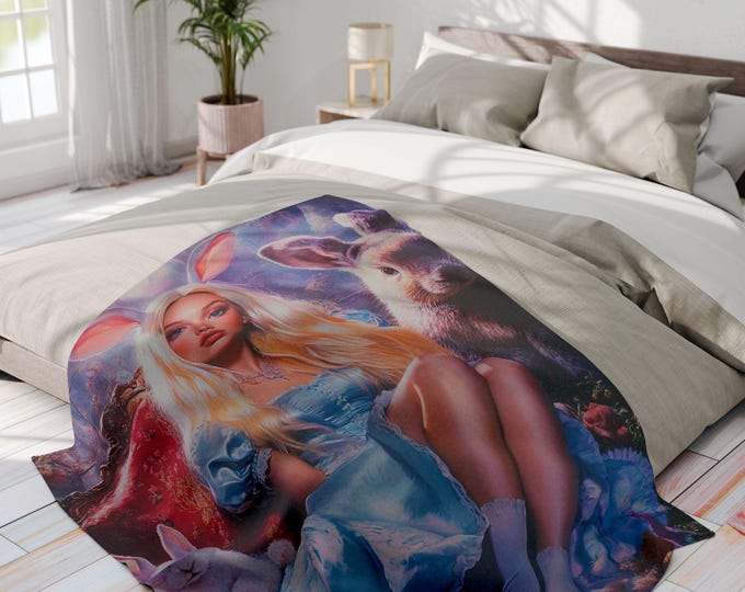 Whimsical Fairy Tale Fleece Blanket: Cozy Arctic Decor