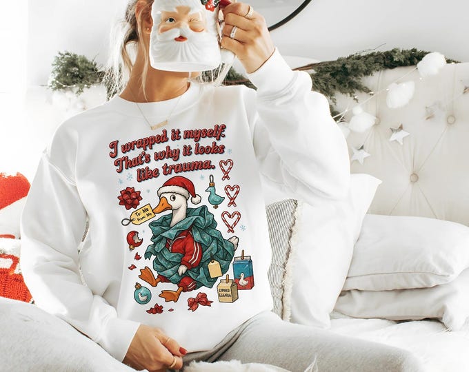 Funny Christmas Goose Sweatshirt - Festive Chaos, Tangled Lights, Holiday Humor Unisex Jumper Gift