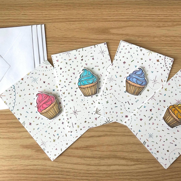 Juego de tarjetas de cumpleaños con forma de cupcake en 3D - Hechas a mano