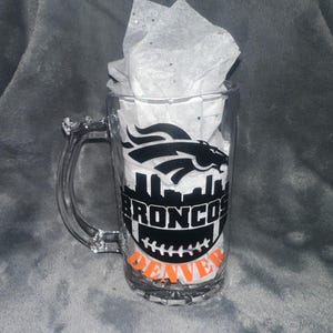 Denver Broncos 16oz Glass Beer Mug