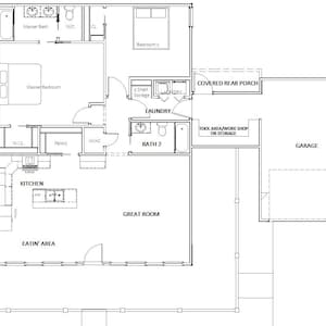 Peut inclure: Plan d'&eacute;tage noir et blanc d'une maison avec un porche couvert, une cuisine, une grande pi&egrave;ce, une chambre principale, une salle de bain, une buanderie, un garage et un porche arri&egrave;re couvert. Le plan d'&eacute;tage comprend des &eacute;tiquettes de texte pour chaque pi&egrave;ce.
