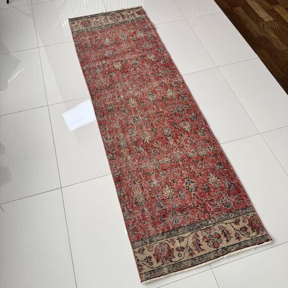 赤花柄　ヴィンテージラグ　トルコラグ 2x7 ヴィンテージ トルコラグ：赤い花柄ウール廊下用ランナー