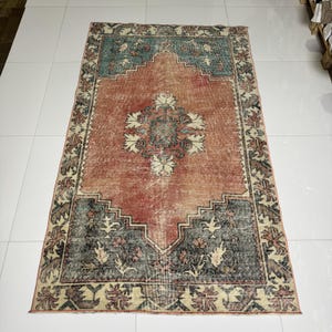 4x6 Vintage Turkish Rug: Hand-Knotted Wool Oriental Carpet