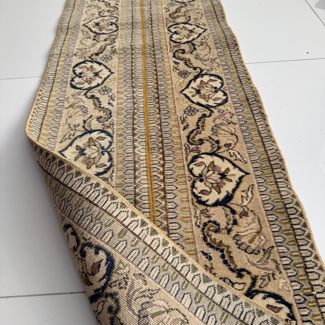 Handamde 2x7 Neutral Beige Vintage Handamde Turkish Runner Rug With Navy Florals ...
