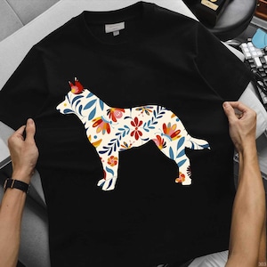 Australian Cattle Dog Cottagecore Shirt, Wildflower Heeler Mom Tee, Blue Heeler Nature Lover Gift, Floral Cattle Dog Tshirt, Aesthetic Dog