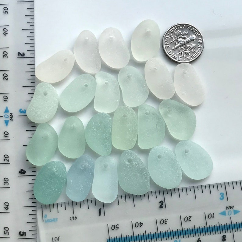 22 Sea Glass beads Top Drilled 1.5mm holes Jewellery Quality Supplies 2028