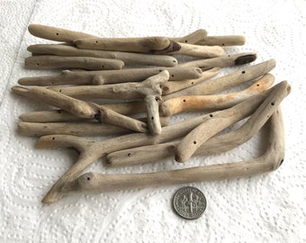 17 Natural Driftwood Connectors Sticks Double Drilled 1mm Holes Jewellery Making Beading Supplies Beach Theme Art and Crafts Home Decor