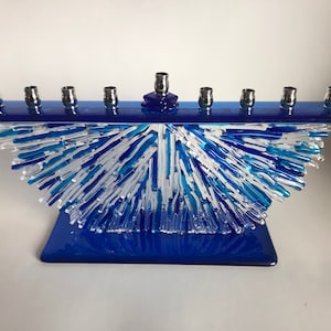 Blaue Streifen Fusing Glas Menorah