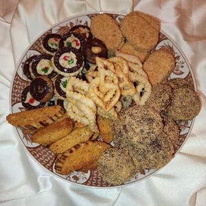 Dolci fatti a mano dalle antiche tradizioni marocchine con materiali naturali e dal sapore di buon gusto