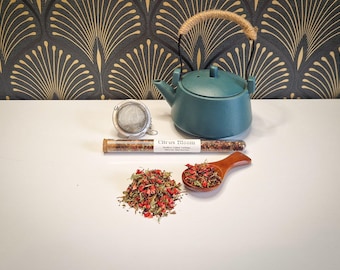 Zitronen-Verbene-Rooibos-Tee: Blumige Zitrusmischung - koffeinfreie Kräuter