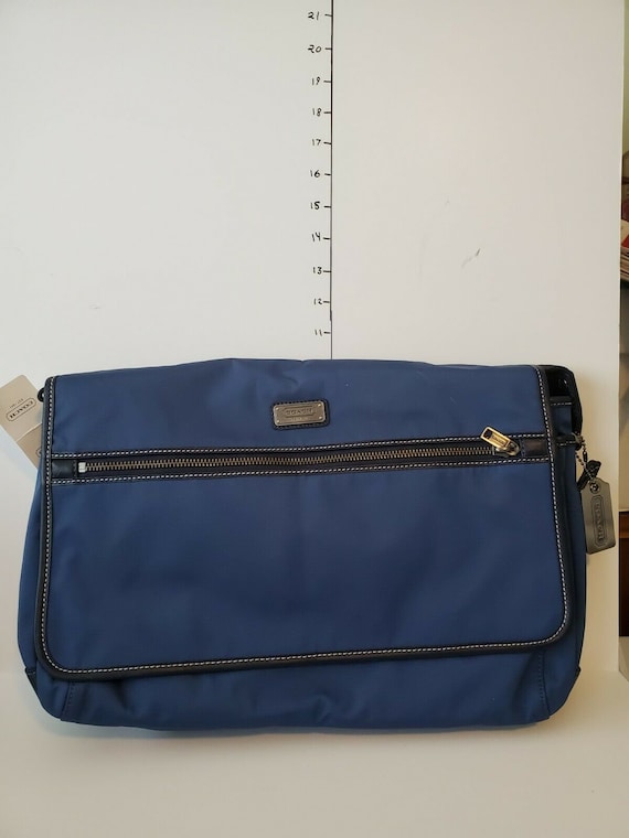 Vintage Coach F70355 Blue Nylon And Leather Messen