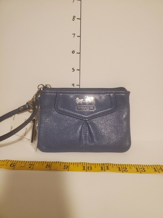Vintage Coach Blue Leather Wristlet F43223 with ta