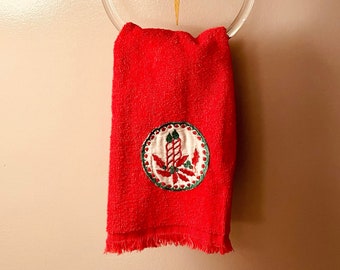 Towel - Vintage Holiday Terrycloth Fingertip Towel
