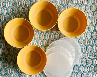 Bowls - Vintage Tupperware Nesting Bowls, Harvest Gold, Set of 4