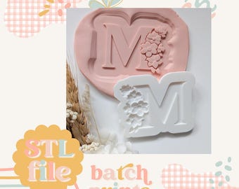 Floral M - Sello y cortador de galletas en archivo STL