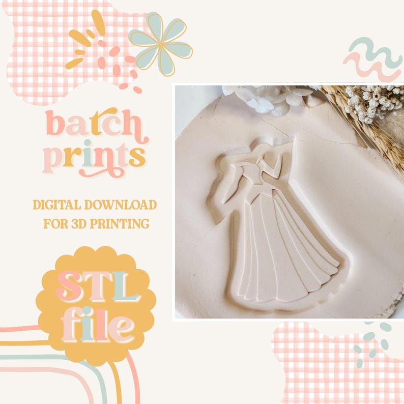 Pu&ograve; includere: File STL stampato in 3D di colore chiaro di una sposa in abito da sposa. L'immagine include il testo "batch prints" e "DOWNLOAD DIGITALE PER LA STAMPA 3D" in un font retr&ograve;. Il file &egrave; progettato per la stampa 3D.