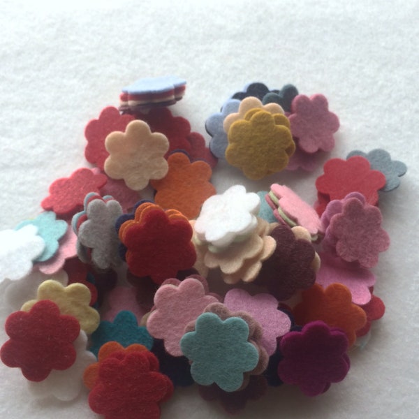 40 Small Wool Felt Flower Die cut , DIY Embellishment