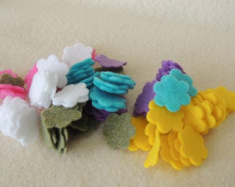 Easter Felt  - 100 - Die cut Small Felt Flowers, DIY Easter Embellishment