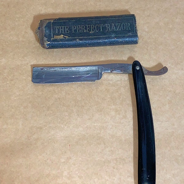 The Perfect Razor, Vintage Straight Razor, Collectible, Unique